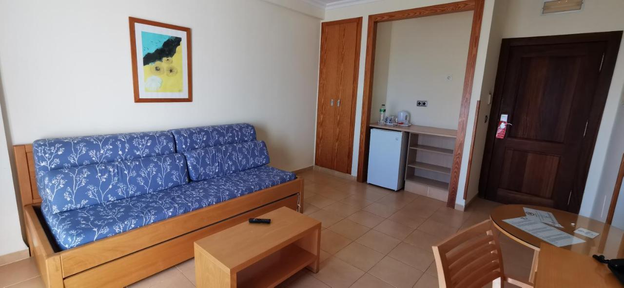 Hotel Punta Del Cantal Мохакар Екстериор снимка